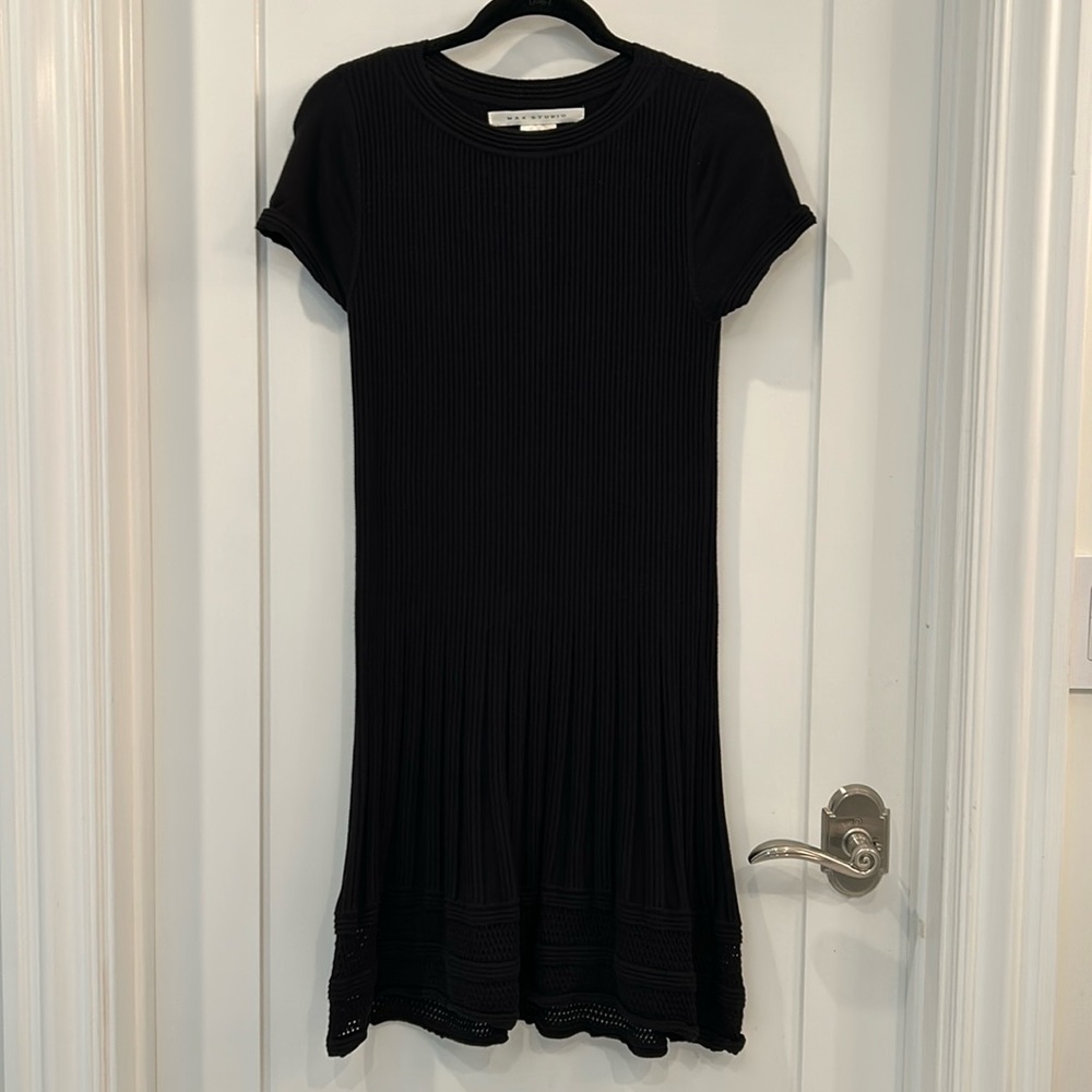 Max Studio medium black ribbed sweater dress
